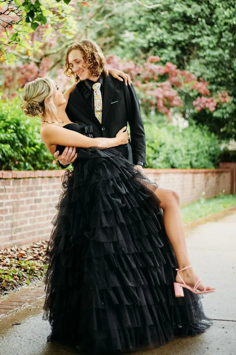 Black Strapless Ruffle Tiered Tulle Long Prom Dresses