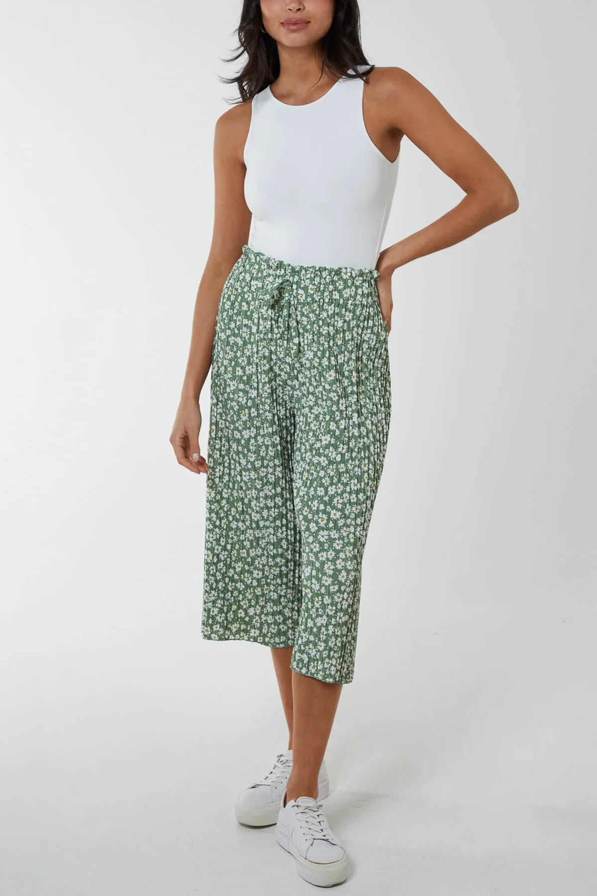 Daisy Print Wide Leg Culottes