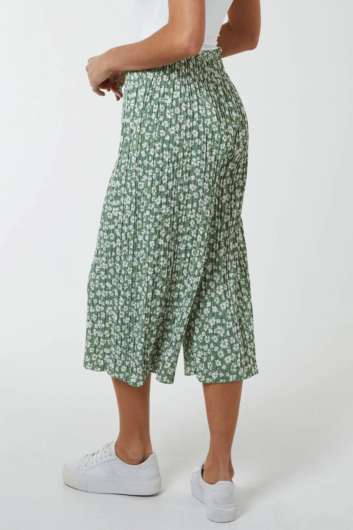 Daisy Print Wide Leg Culottes