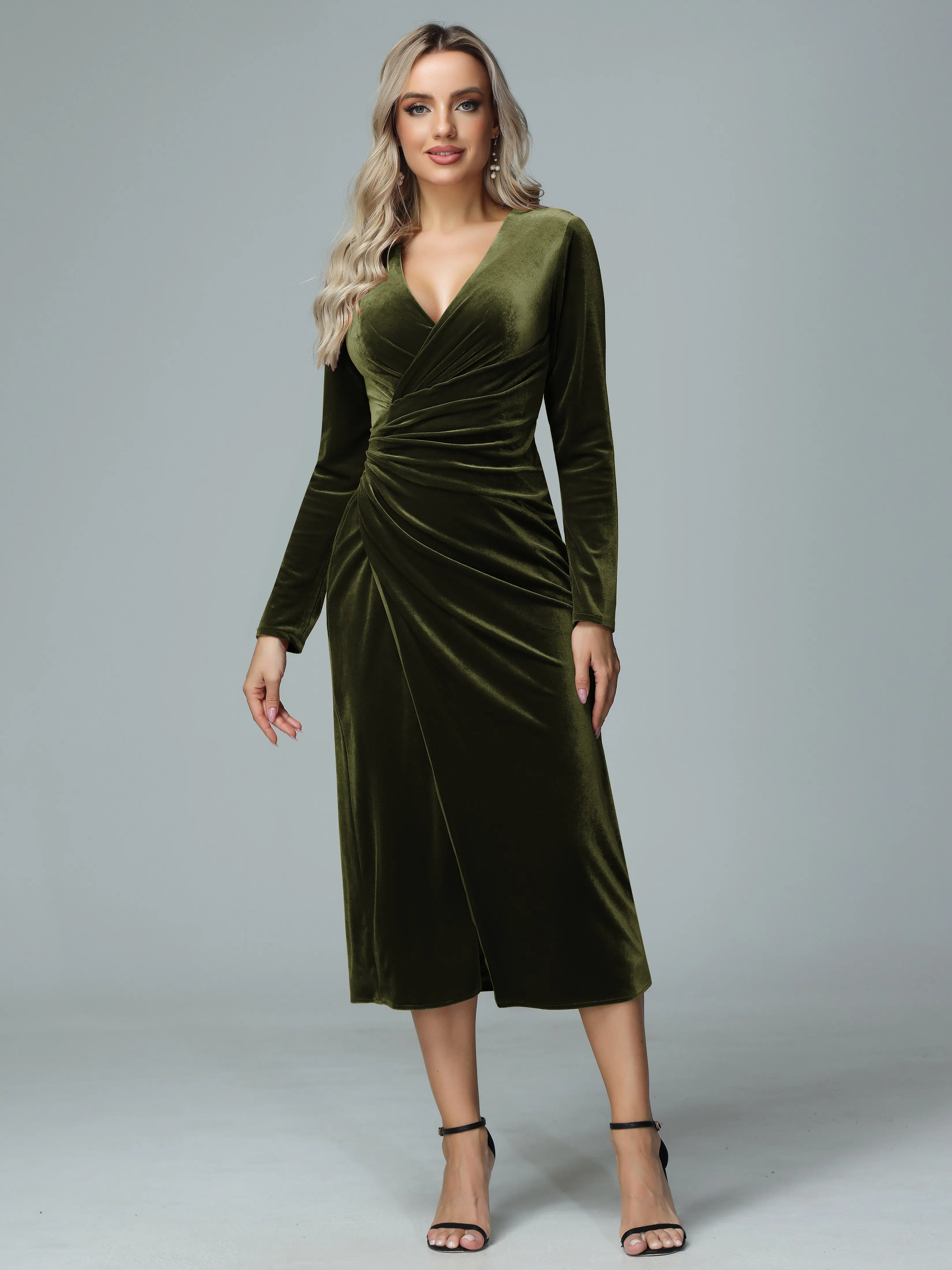 Long Sleeves V-neck Velvet Bridesmaid Dresses