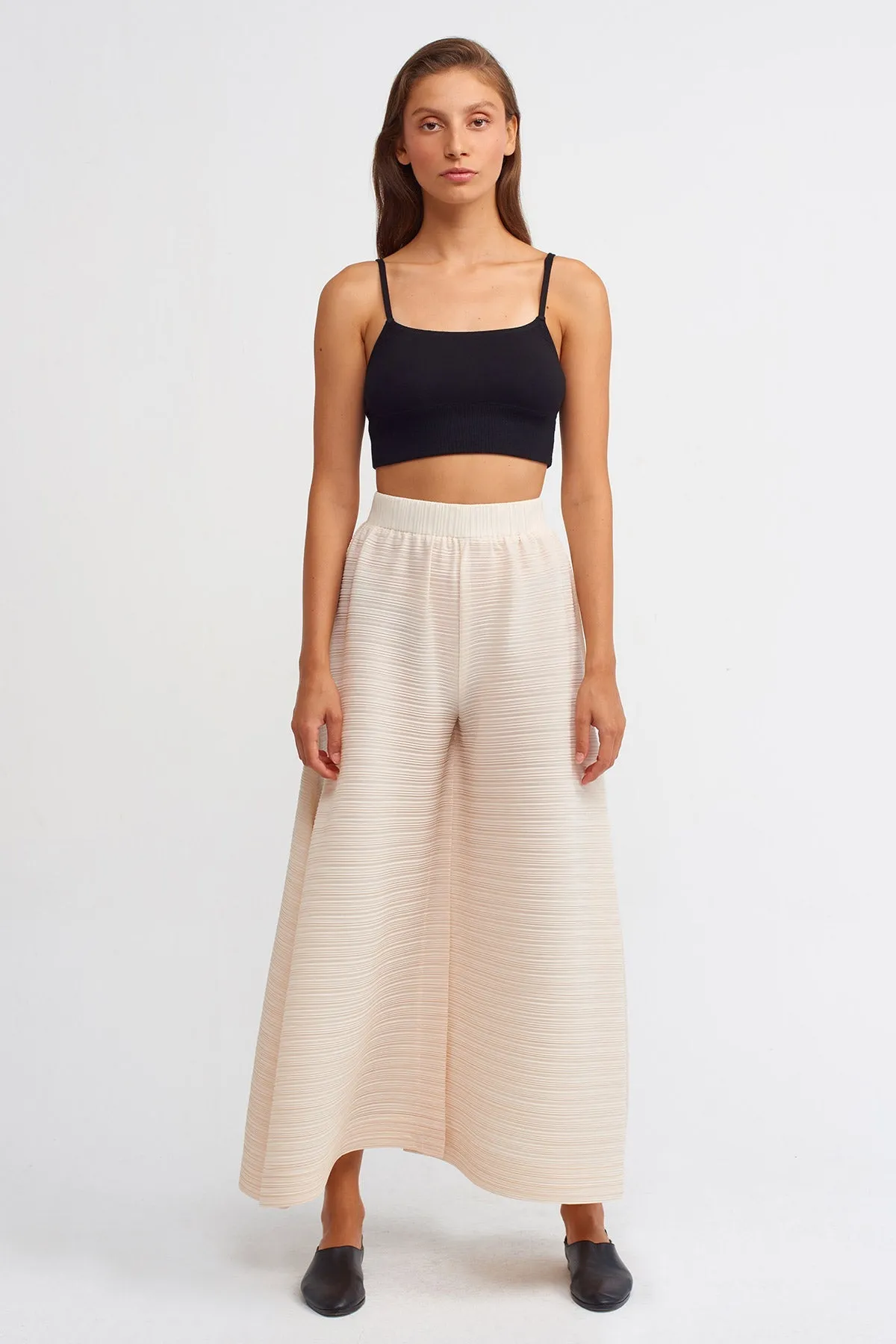 Nu High Waist Loose Fit Trousers Natural