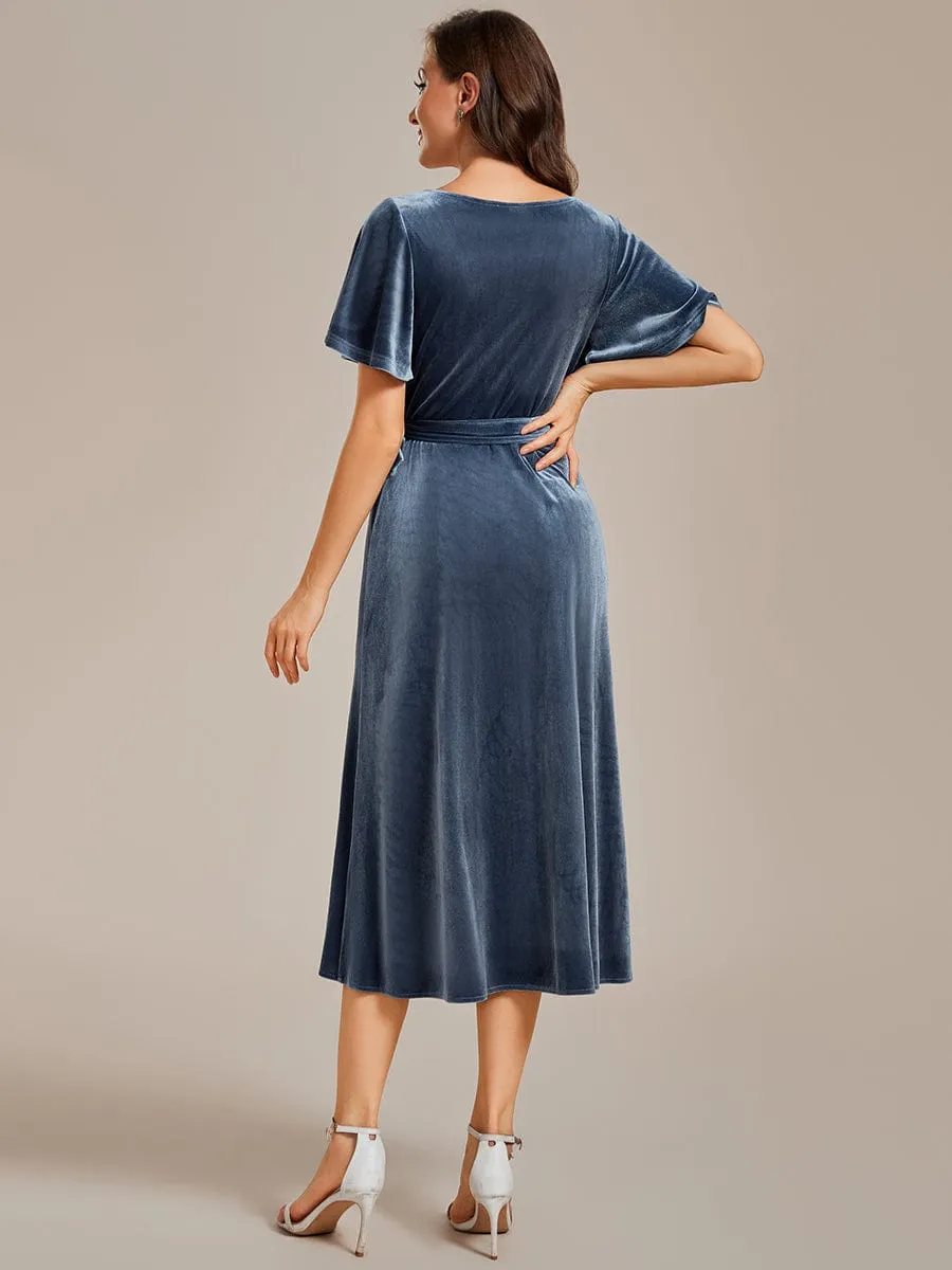 Tala | One-Piece Type Short Sleeves V-Neck Velvet Midi Wedding Guest Dress