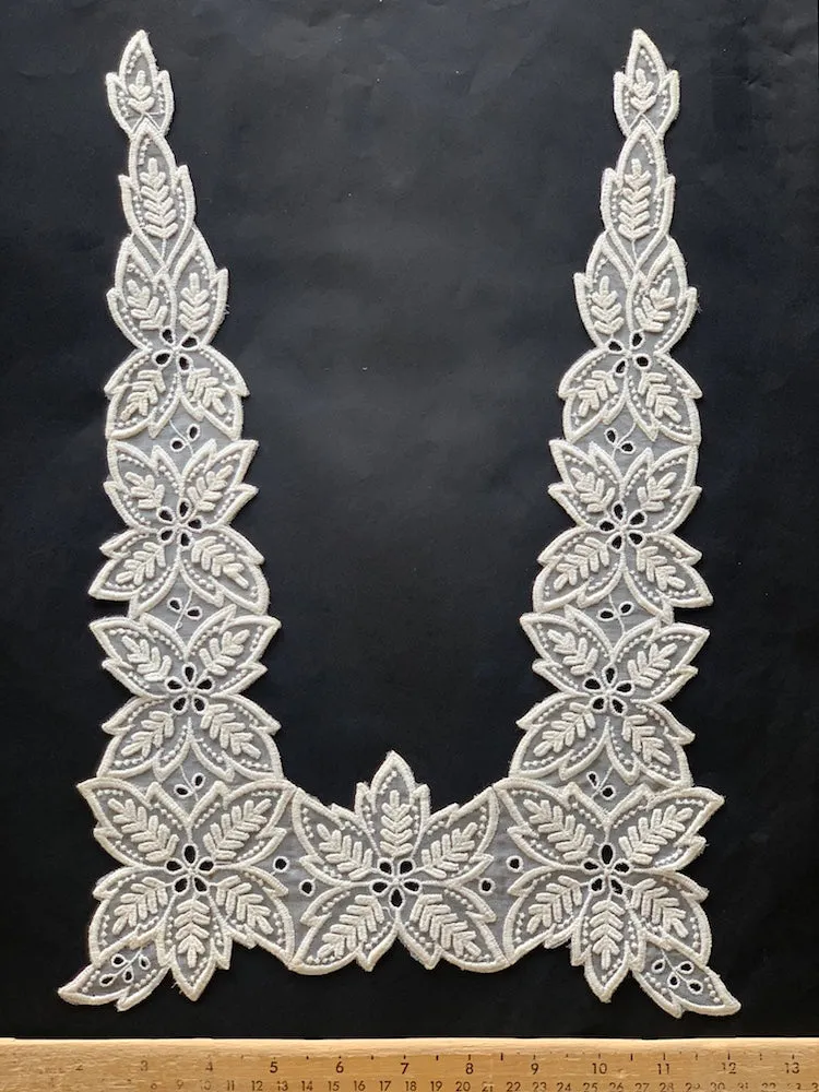 Vintage 3" Embroidered Leaves Cotton Lace Collar (Made in Switzerland)